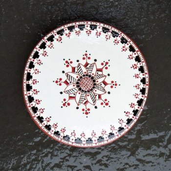 6 in. round Ukrainian tile trivet - $ 30.